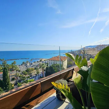 Διαμέρισμα Dolce Vita, Luxury & Sea View - Front Of Casino *