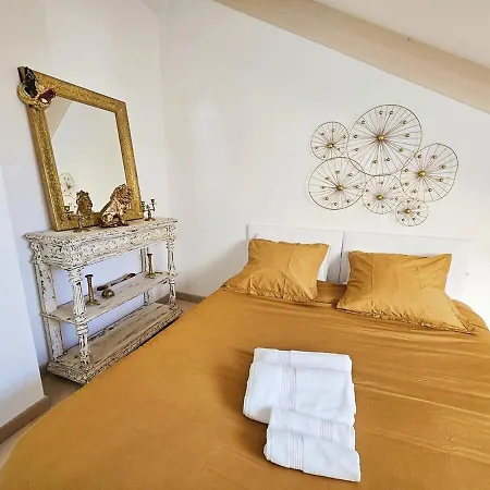 Dolce Vita, Luxury & Sea View - Front Of Casino *
