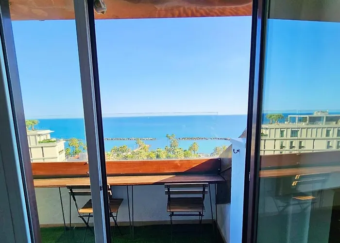 Διαμέρισμα Dolce Vita, Luxury & Sea View - Front Of Casino Σαν Ρέμο
