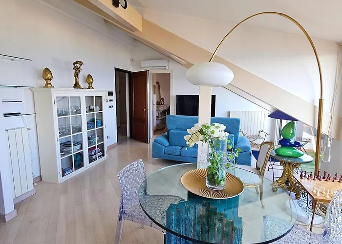 Dolce Vita, Luxury & Sea View - Front Of Casino Διαμέρισμα Σαν Ρέμο