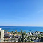 Dolce Vita, Luxury & Sea View - Front Of Casino Appartement